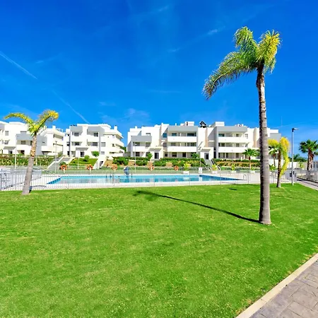 3015 Luxury Serenity Views *