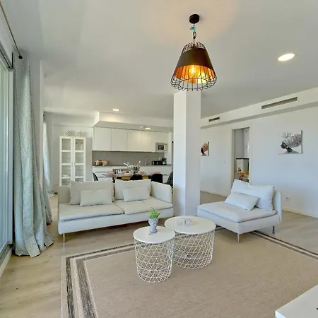 3015 Luxury Serenity Views Сasa de vacaciones